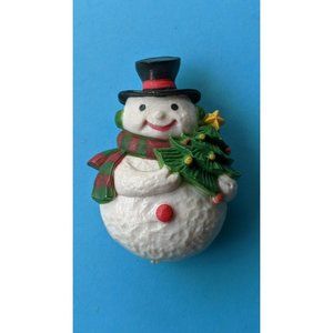 Vintage Frosty Snowman figure pinback pin button Battery xmas Christmas